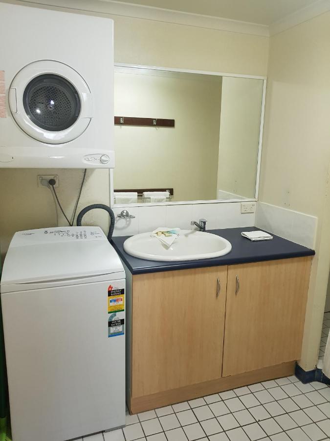 Trinity Beach Club Holiday Apartments Экстерьер фото
