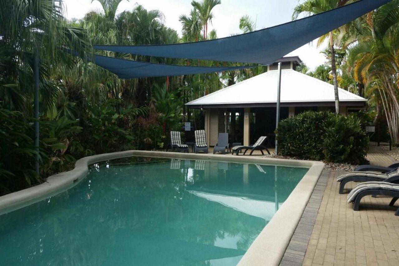 Trinity Beach Club Holiday Apartments Экстерьер фото