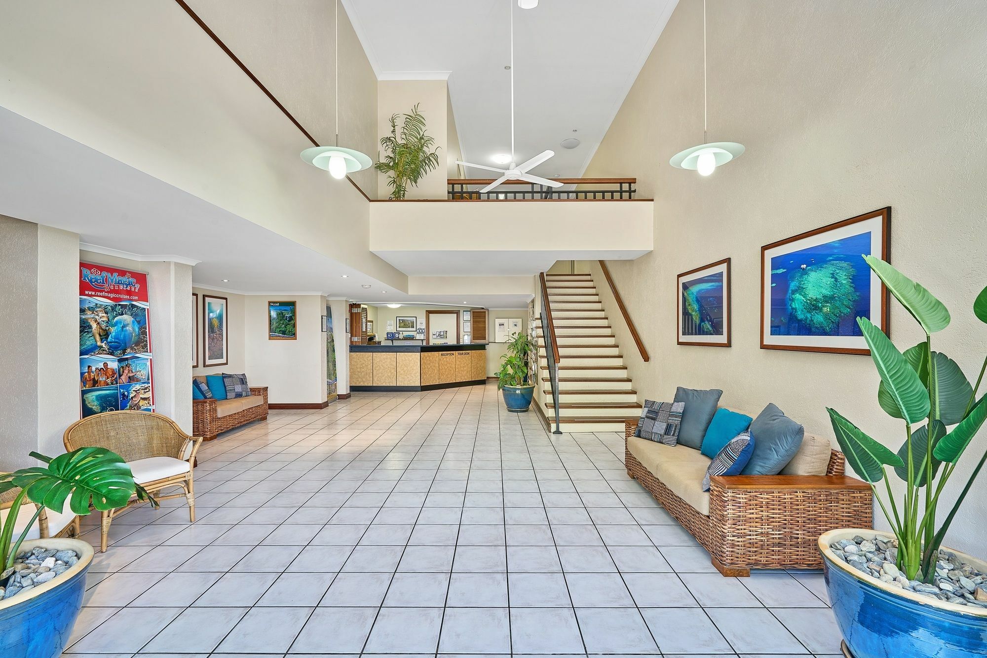 Trinity Beach Club Holiday Apartments Экстерьер фото